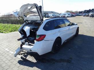 dañado vehículos comerciales BMW 3-serie Touring 320d 2013/6