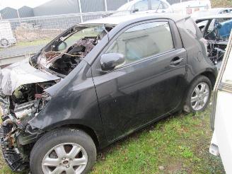 damaged passenger cars Toyota iQ  2011/1