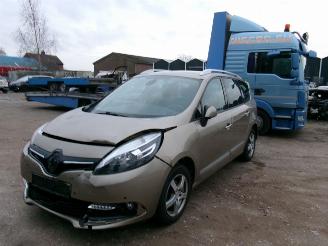 disassembly passenger cars Renault Grand-scenic 1.2 R-Movie 7 Seats 2015/4