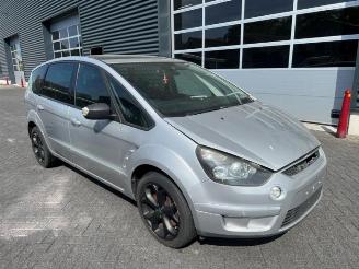 Voiture accidenté Ford S-Max  2006/9