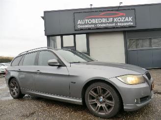 Auto incidentate BMW 3-serie Touring 320xd 4x4 Business Line AIRCO 2009/9