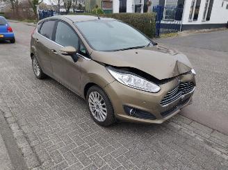 damaged commercial vehicles Ford Fiesta ecoboost 1.0 Titanium 2013/1