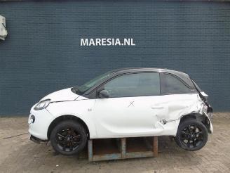 Coche siniestrado Opel Adam Adam, Hatchback 3-drs, 2012 / 2019 1.2 16V 2014/1
