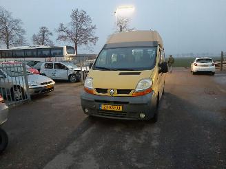 disassembly passenger cars Renault Trafic 1200 1.9 DCI 2004/4