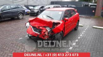damaged passenger cars Suzuki Baleno  2017/3