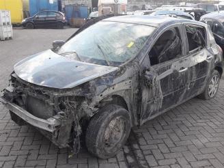 Voiture accidenté Renault Clio Clio III (BR/CR), Hatchback, 2005 / 2014 1.5 dCi FAP 2011/5