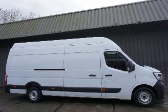 damaged commercial vehicles Renault Master 2.3 dCi 107kW 145 Koelbus L3 Airco Energy 2020/11