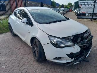 damaged commercial vehicles Opel Astra  2014/7
