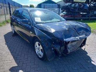 Vaurioauto  passenger cars Opel Insignia Insignia Sports Tourer, Combi, 2017 1.6 CDTI 16V 110 2018/3