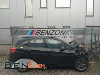 Vaurioauto  commercial vehicles BMW 2-serie  2015