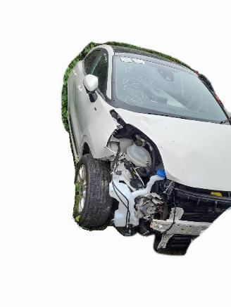 damaged commercial vehicles Ford Puma ST Line 2021/1