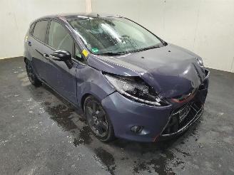 damaged commercial vehicles Ford Fiesta 1.25 Titanium 2011/11