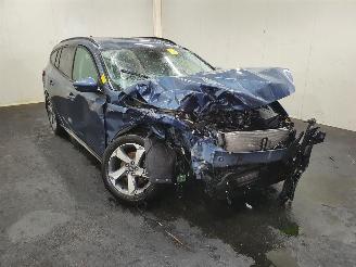 damaged commercial vehicles Ford Focus Active Titanium X Business EcoBoost 2021/10