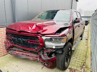damaged passenger cars Dodge Ram 1500 Crew Cab (DS/DJ/D2), Pick-up, 2010 5.7 Hemi V8 4x4 2019