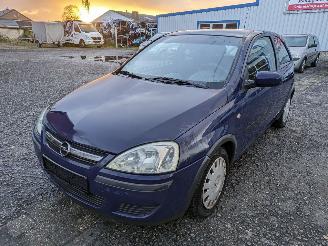 rottamate veicoli commerciali Opel Corsa 1.0 2004/1