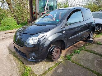 disassembly passenger cars Renault Twingo 1.2 2011/11