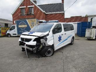 uszkodzony samochody osobowe Peugeot Expert AMBULANCE 2022/6