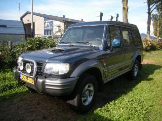 Autoverwertung Hyundai Galloper 2.5 TCI High Roof exceed uitvoering met oa airco, 4wd enz 2002/8