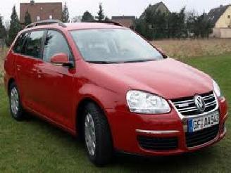 Voiture accidenté Volkswagen Golf 5 variant 2010