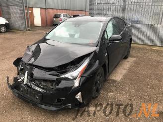 Auto incidentate Toyota Prius Prius (ZVW5), Hatchback, 2015 / 2022 1.8 16V Hybrid 2017/12