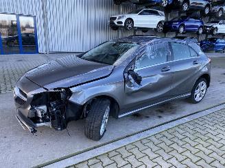 disassembly passenger cars Mercedes A-klasse  2018/1