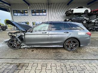Voiture accidenté Mercedes C-klasse C200 T 2019/1