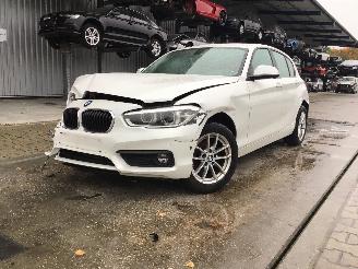 damaged passenger cars BMW 1-serie 118i 2017/8