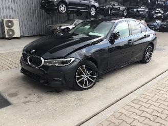 Voiture accidenté BMW 3-serie 320i 2021/1