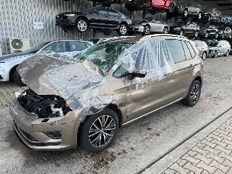 Coche accidentado Volkswagen Golf Sportsvan 1.6 TDI 2016/2