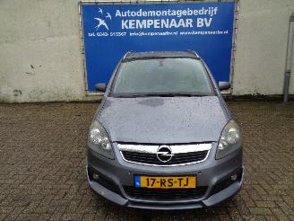 Salvage car Opel Zafira Zafira (M75) MPV 1.9 CDTI (Z19DT(Euro 4)) [88kW]  (07-2005/...) 2005