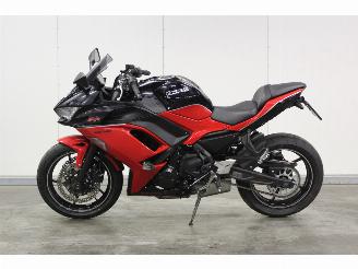 Unfall Kfz Motorrad Kawasaki Ninja 650 2024 1.000 km lichte schade 2024
