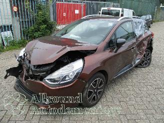 Auto incidentate Renault Clio Clio IV Estate/Grandtour (7R) Combi 5-drs 0.9 Energy TCE 90 12V (H4B-4=
00(H4B-A4)) [66kW]  (01-2013/...) 2014
