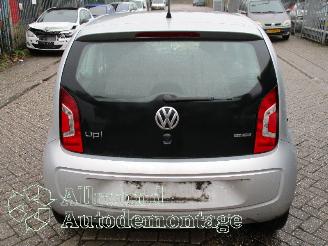 Volkswagen Up Up! (121) Hatchback 1.0 12V 60 (CHYA) [44kW]  (08-2011/08-2020) picture 6