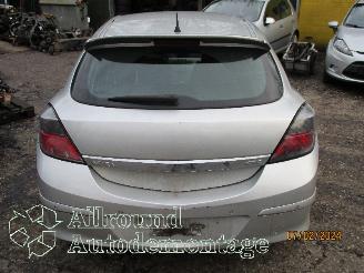 Opel Astra Astra H GTC (L08) Hatchback 3-drs 1.4 16V Twinport (Z14XEP(Euro 4)) [6=
6kW]  (03-2005/10-2010) picture 6