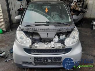 damaged passenger cars Smart Fortwo Fortwo Coupe (451.3), Hatchback 3-drs, 2007 0.8 CDI 2010/3