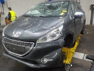 uszkodzony samochody osobowe Peugeot 208 208 I (CA/CC/CK/CL) Hatchback 1.4 16V (EP3C(8FP)) [70kW]  (03-2012/12-=
2019) 2012/7