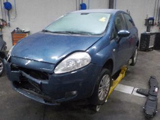uszkodzony samochody osobowe Fiat Punto Grande Punto (199) Hatchback 1.4 (350.A.1000) [57kW]  (06-2005/10-2012=
) 2007/8