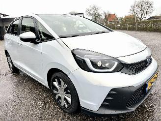 Honda Jazz 1.5 E-HEV Hybrid automaat - 311km nap - camera - front + line assist - stoelverw - xenon led - bwjr 2024 - pdc v+a picture 3