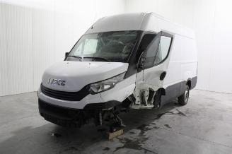 Salvage car Iveco Daily  2017/1