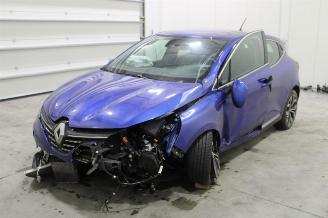 škoda dodávky Renault Clio  2021/9