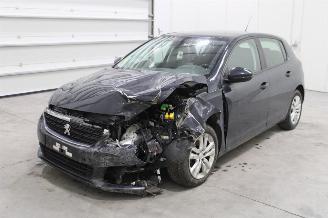 uszkodzony samochody osobowe Peugeot 308  2018/2
