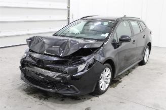 damaged passenger cars Toyota Corolla  2023/5