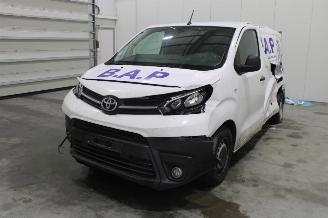 demontáž osobní automobily Toyota ProAce CITY 2021/10