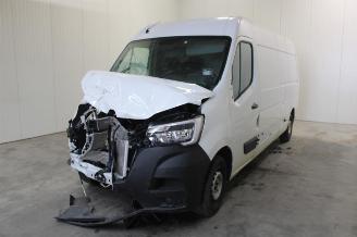damaged passenger cars Renault Master  2022/11