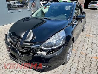 uszkodzony samochody osobowe Renault Clio Clio IV Estate/Grandtour (7R), Combi 5-drs, 2012 1.5 Energy dCi 90 FAP 2014/12