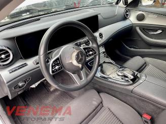 Mercedes E-klasse E Estate (S213), Combi, 2016 E-300de 2.0 Turbo 16V picture 15
