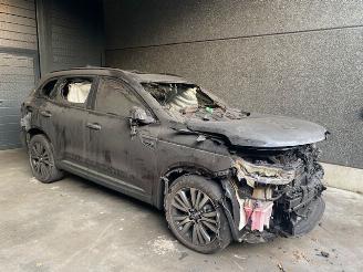 uszkodzony samochody osobowe Renault Koleos II (RZGH) SUV 2016 1.7 Blue dCi 150 SUV  Diesel 1.749cc 110kW (150pk) FWD 2020/6
