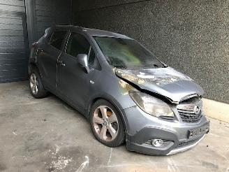 uszkodzony samochody osobowe Opel Mokka SUV 2014 1.7 CDTI 16V 4x2 SUV  Diesel 1.686cc 96kW (131pk) FWD 2014/9