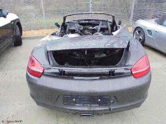 Damaged car Porsche Boxster cabrio   2800 benzine 2013/1