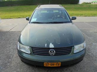 Salvage car Volkswagen Passat  1999/2